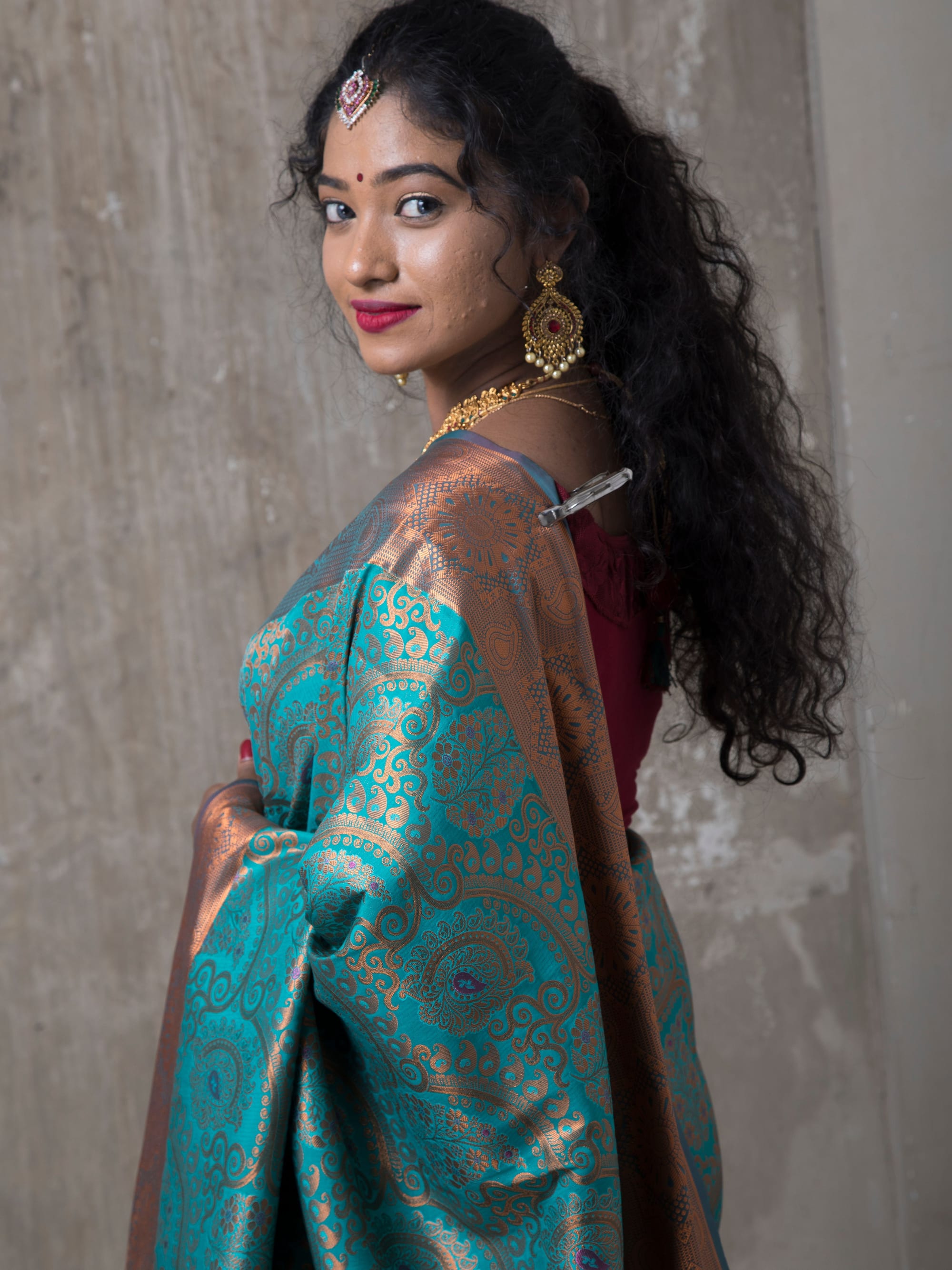 Maroon Kanjivaram Silk Saree — view 4